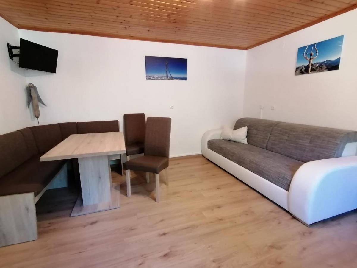 Ferienwohnung Prast Ainet ภายนอก รูปภาพ